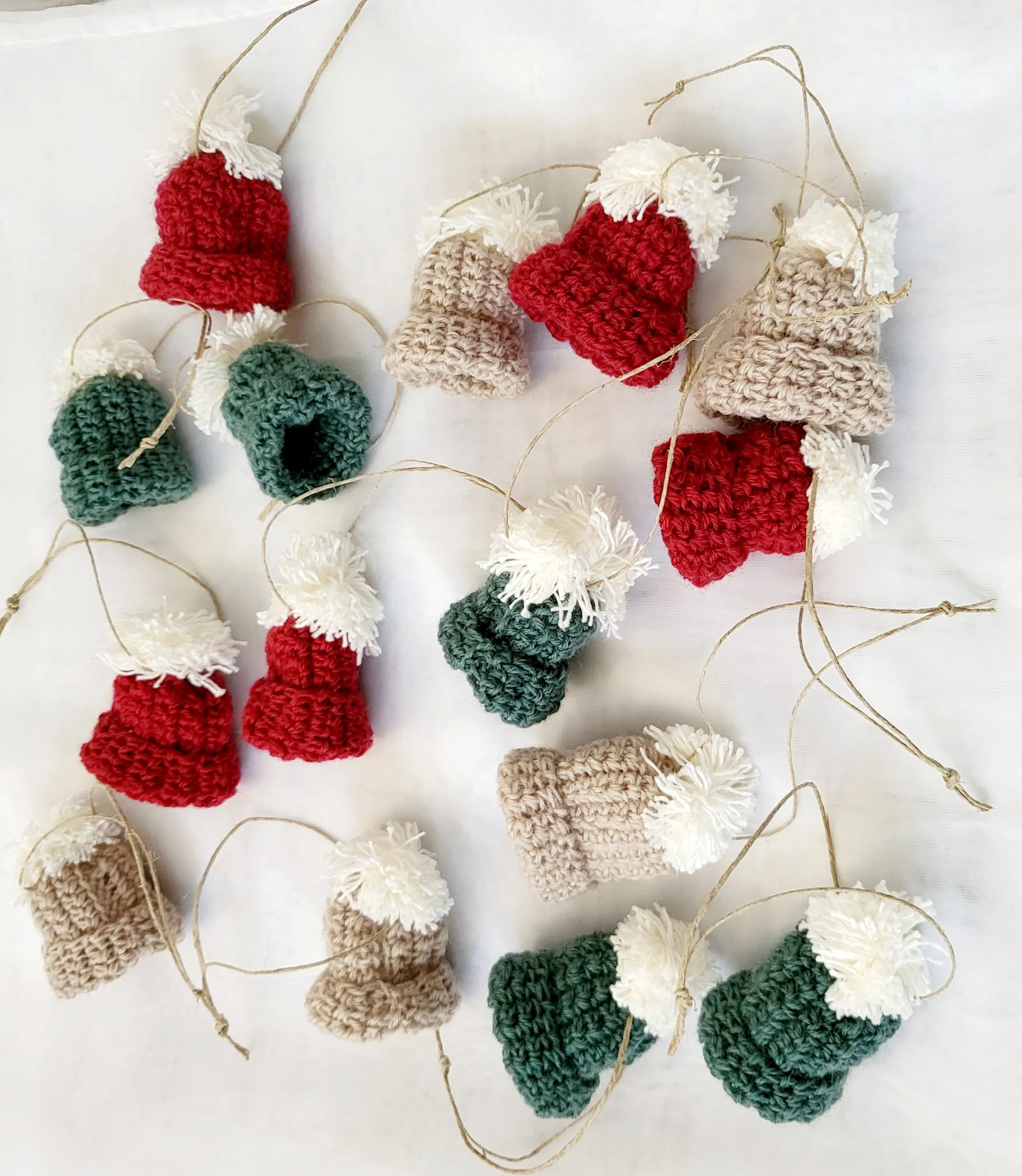 Handmade Holiday Decorations - Pack of 15 Mini Beanie