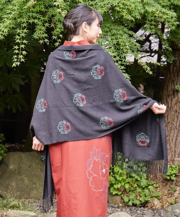 Nanten Embroidered Stole