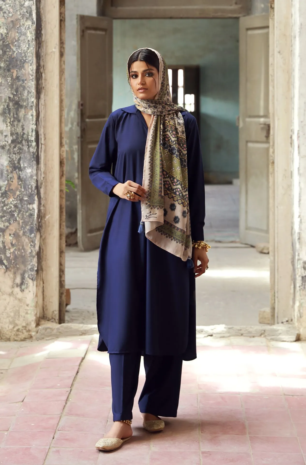 Shehrzade Scarf - Gold & Blue