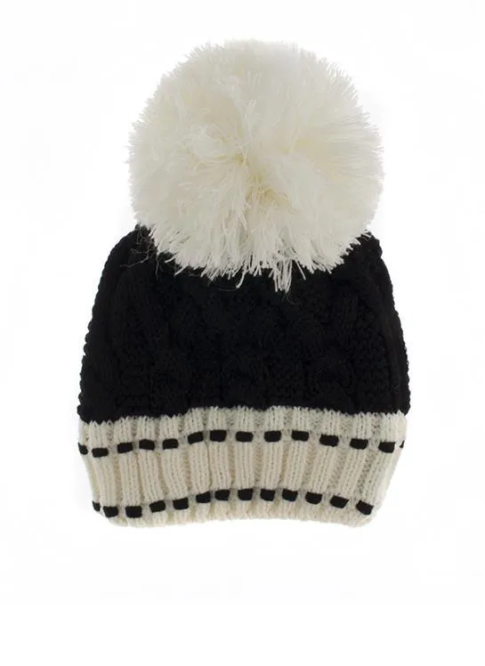 Women's Chunky Cable Knit Bobble Hat